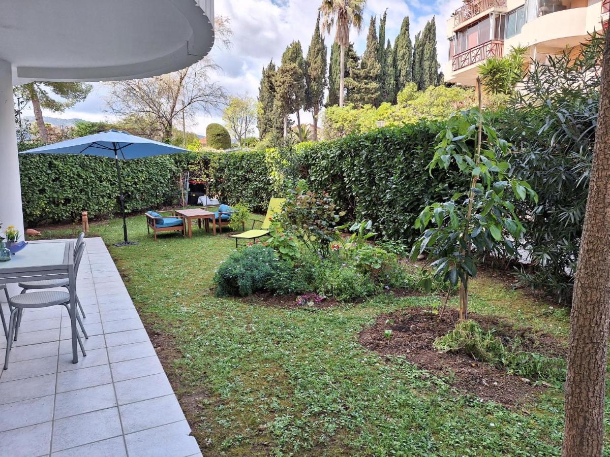 Charmant Appartement Residentiel Avec Terrasse, Jardin Privatif Et Piscine A Cannes Exterior photo