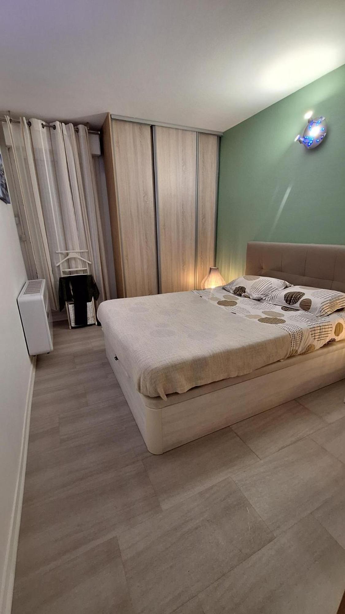 Charmant Appartement Residentiel Avec Terrasse, Jardin Privatif Et Piscine A Cannes Exterior photo